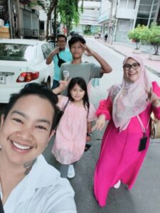 BuaTaxisThailand.com Bangkok Private Car Service 9